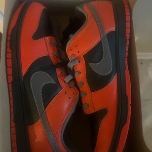 Nike Men's Sneakers - Red and Black